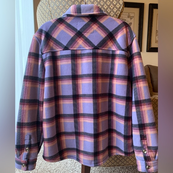 Sage Collective Sherpa Lined Plaid Shacket Very Soft Unisex With Pockets - Picture 4 of 11